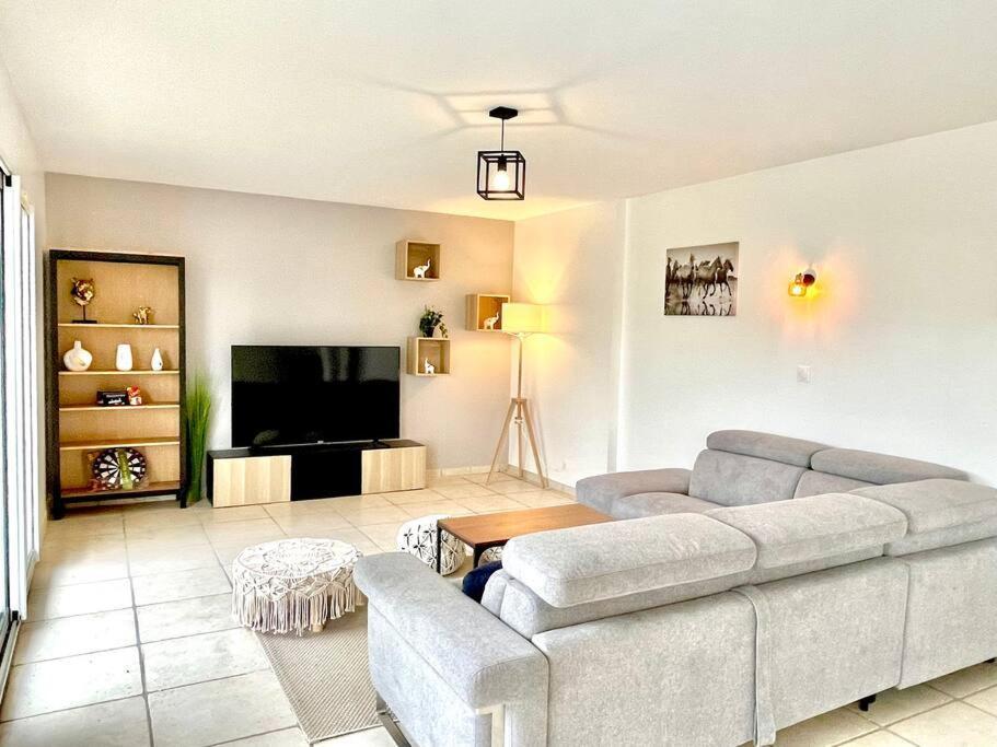 Charmante Villa Pour 10 Personnes Saint-Augustin  外观 照片